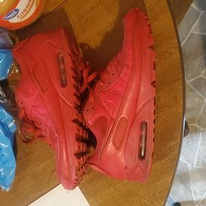 All Red Air Max 90s